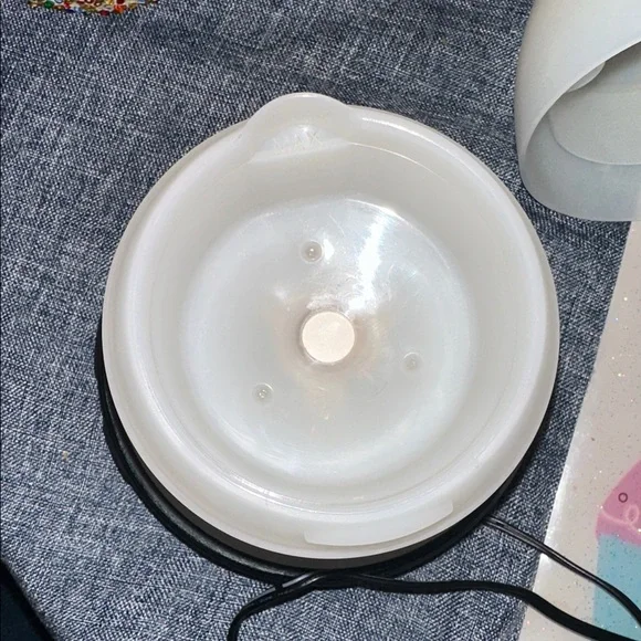 INSPIRIT SCENTSY ESSENTIAL OIL DIFFUSER SHADE & BASE MULTICOLOR GLASS BEADS EUC - Picture 6 of 8